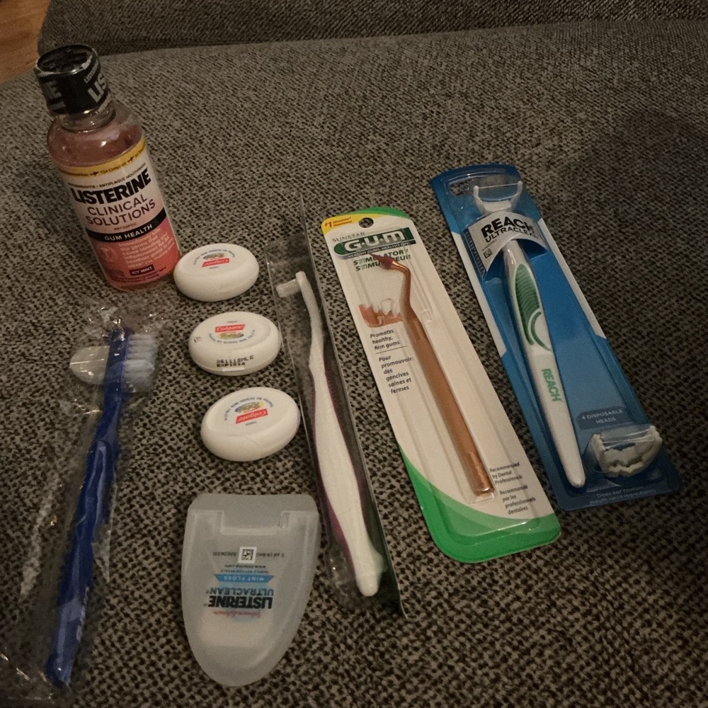 GUM and Reach Oral Care Set with Listerine